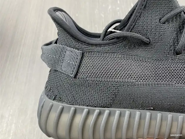 Boost 350 HQ4540 Onyx V2 Yeezy Adidas 0613